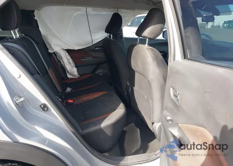 2022 Nissan Kicks Sr Xtronic Cvt from USA, damaged, VIN 3N1CP5DV5NL502740